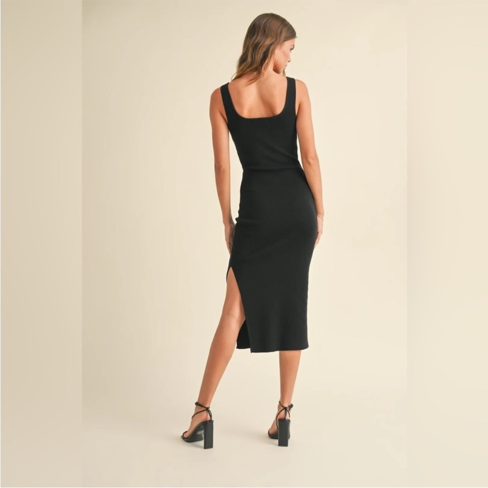 MIOU MUSE Shania Ribbed Midi Dress | Black | Minimalist Y2K Size Large - Picture 3 of 12